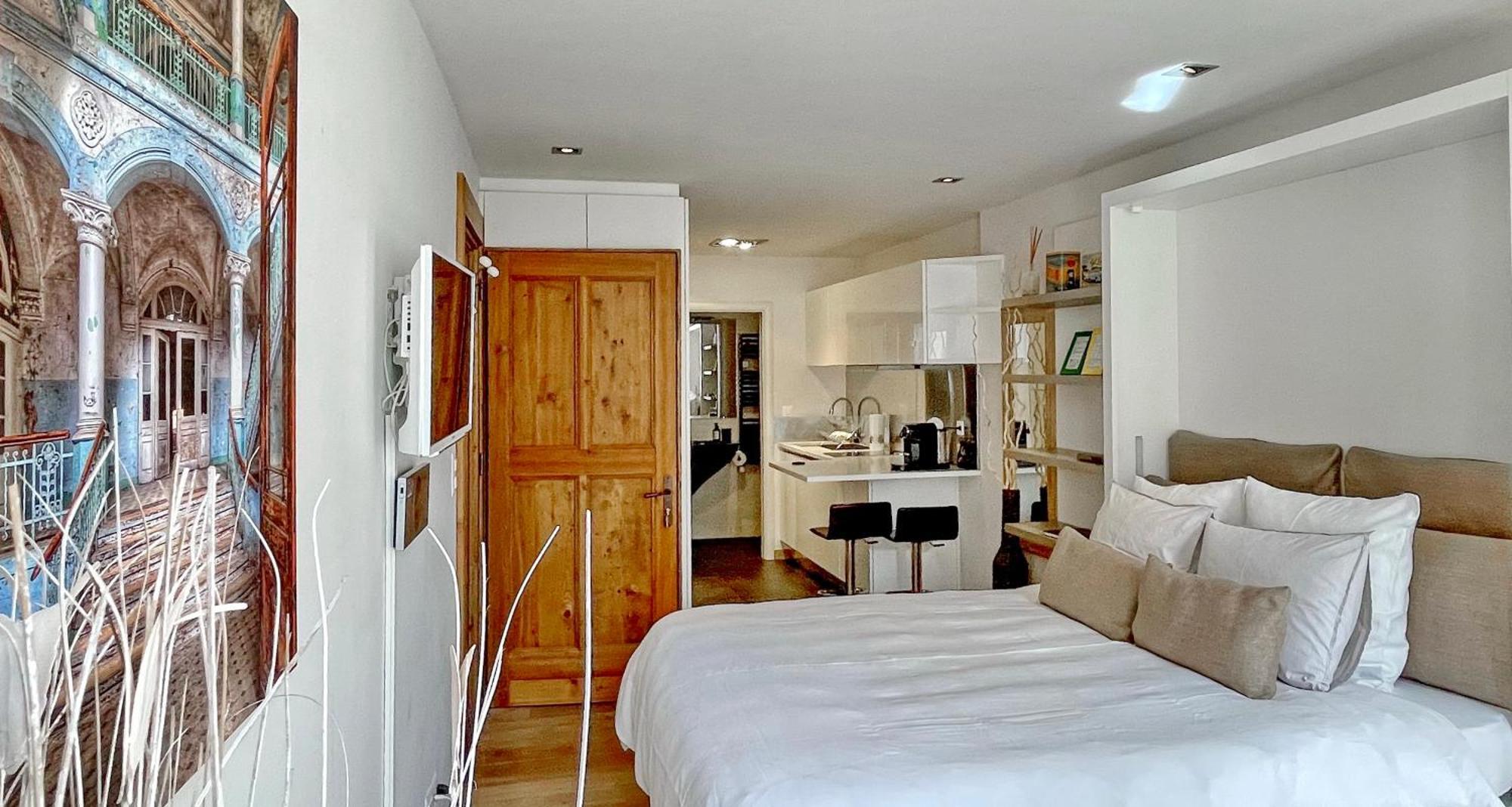 Le Cinquante Quatre Apartment Perroy Екстериор снимка